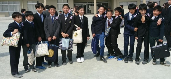 2019/03/22 国分寺市立第4小学校の卒業式が行われました。